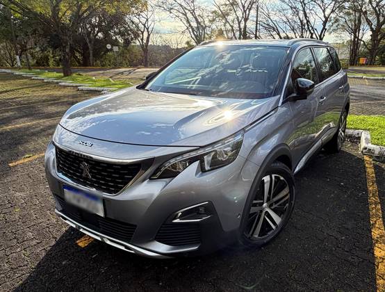 PEUGEOT 5008 1.6 GRIFFE PACK THP 16V GASOLINA 4P AUTOMÁTICO PEUGEOT 5008 1.6 GRIFFE PACK THP 16V GASOLINA 4P AUTOMÁTICO